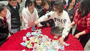 歐拓24年團年飯小游戲