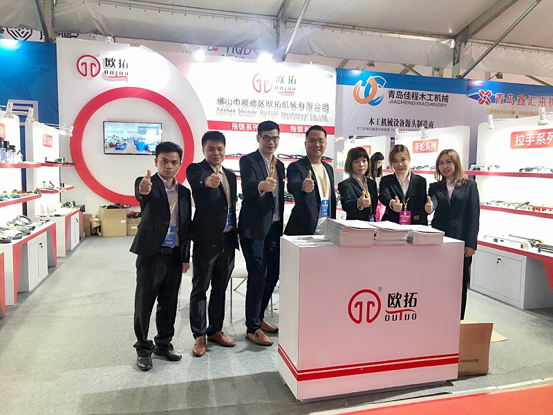 歐拓制造黃點拖鏈，內(nèi)波紋手輪,背波紋手輪,橢圓拉手,膠木拉手,方形拉手